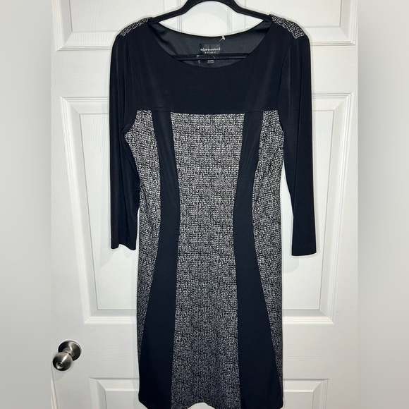 Connected Apparel Women’s Black & White Dress - Size 8 - NWOT - Picture 1 of 5